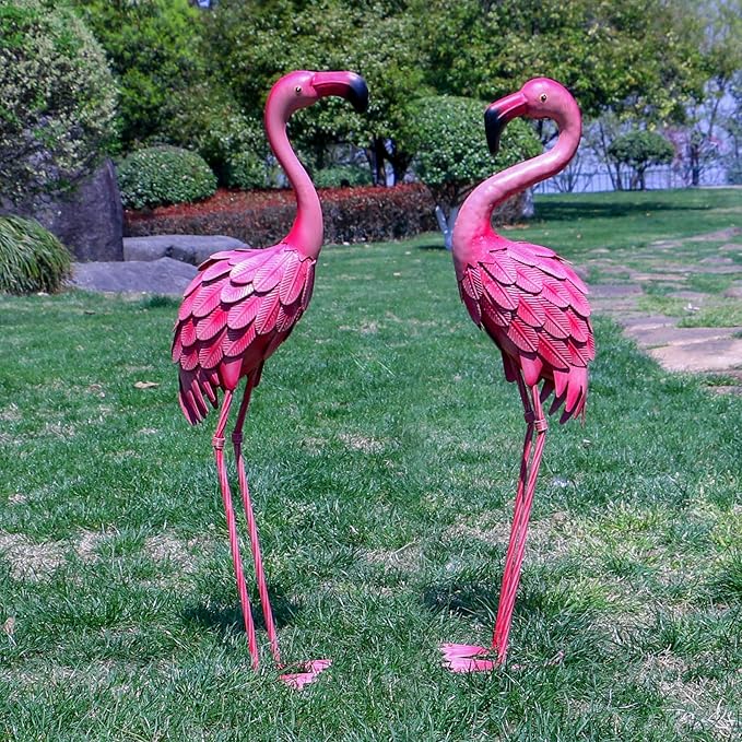 YOUKI Metal Yard Art Flamingo Decor Pink Flamingos for Yard Garden Statues Red Flamingo Yard Art Outdoor Sculptures for Outside Home Patio Lawn Ornaments Backyard Decor, Set of 2-Ruum Studio Home
