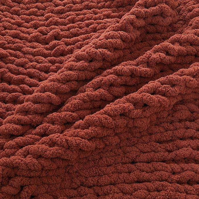 WESHIONGOO Chunky Knit Blanket Throw 40"*40“ Knitted Throw Blankets for Couch Bed Fluffy Soft Blanket with Jumbo Chenille Yarn Thick 100% Handmade(Ｒｕｓｔ)-Ruum Studio Home