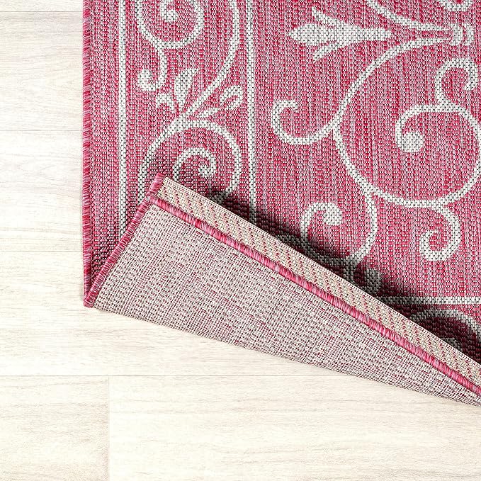 JONATHAN Y Vintage Filigree Indoor Outdoor Area Rug 4X6 Fuchsia/Light Gray, Charleston Textured Weave for Backyard, Patio, Porch, Easy-Cleaning, High Traffic, Pet-Friendly, Non-Shedding (SMB106J-4)-Ruum Studio Home