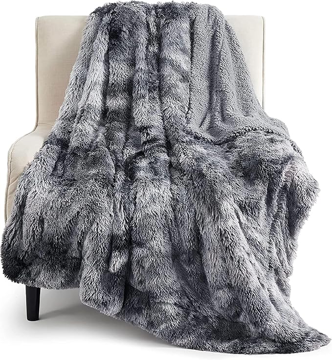 Bedsure GentleSoft Fluffy Fuzzy Faux Fur Throw Blanket, Soft Sherpa Fleece Cozy Gifts for Women, Grey Room Decor for Men Plush Blanket for Couch Bed, Thick Warm Minky Gifts for Girls Boys Teenages-Ruum Studio Home