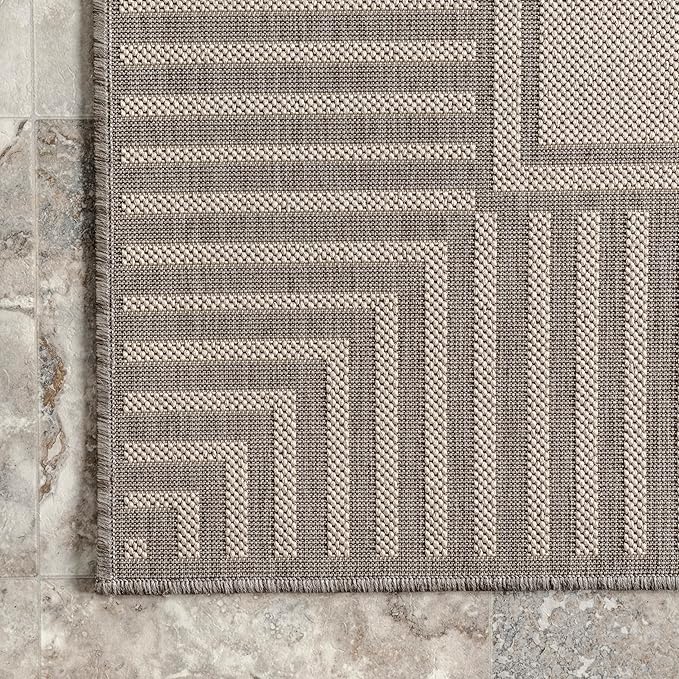 nuLOOM 5' x 8' Outdoor Area Rug, Casual Design With Striped Border, Stain Resistant, Highly Durable, For Patio, Balcony, Bedroom, Living Room, Dining Room, Bathroom, Light Grey-Ruum Studio Home
