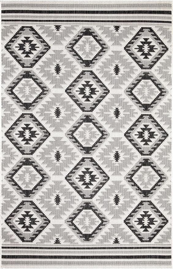 Keen Home Design Outdoor Runner Rug - 6x9 Washable Indoor/Outdoor Rug for Patio, Balcony, Kitchen, Garden, Beach, Deck and Porch. Size: 6'7" x 9'2"-Ruum Studio Home