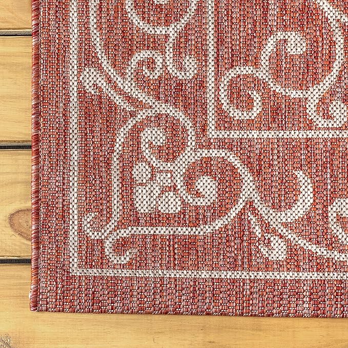 JONATHAN Y Vintage Filigree Indoor Outdoor Round Area Rug 4 Ft Red/Beige, Charleston Textured Weave for Backyard, Patio, Porch, Easy-Cleaning, High Traffic, Pet-Friendly, Non-Shedding (SMB106B-4R)-Ruum Studio Home
