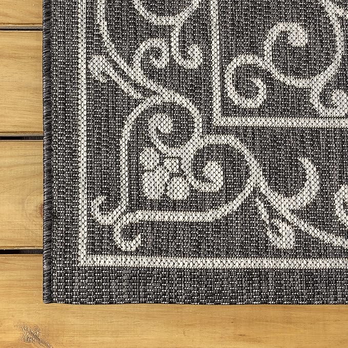 JONATHAN Y Vintage Filigree Indoor Outdoor Round Area Rug 9 Ft Black/Gray, Charleston Textured Weave for Backyard, Patio, Porch, Easy-Cleaning, High Traffic, Pet-Friendly, Non-Shedding (SMB106G-9R)-Ruum Studio Home