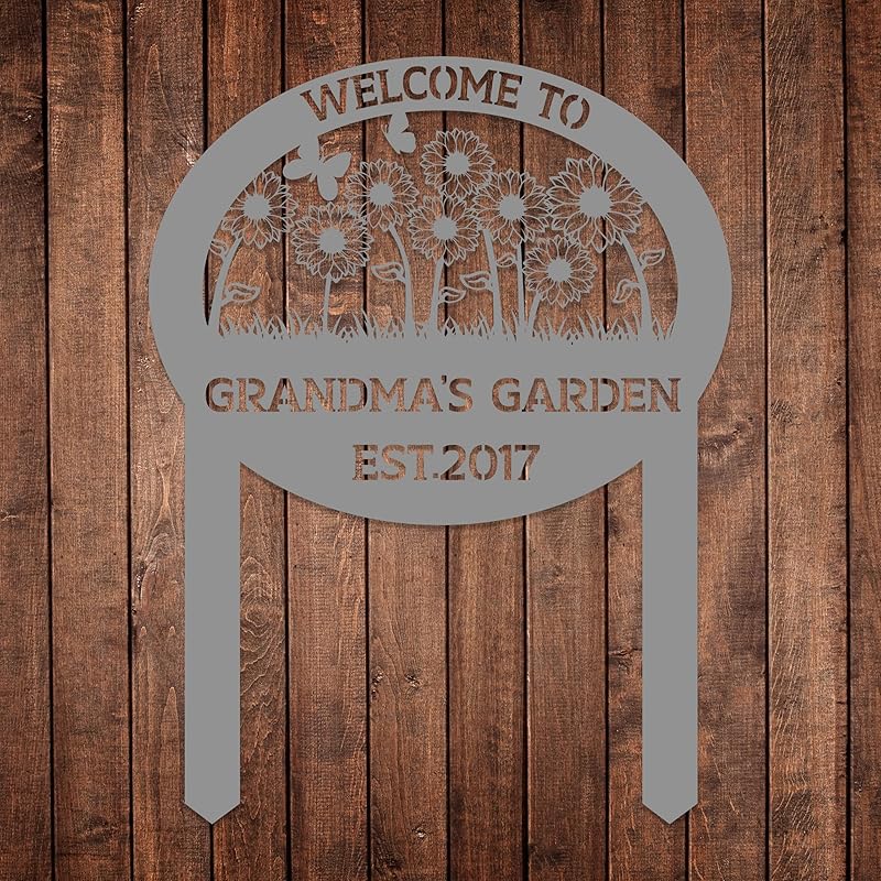 Personalized Metal Garden Sign with Stake, Custom Flowers Garden Decor for Outdoor, Custom Family Name Sign, Patio Decorations, Lawn Art, Farmhouse Decorative, Housewarming Gift-Ruum Studio Home