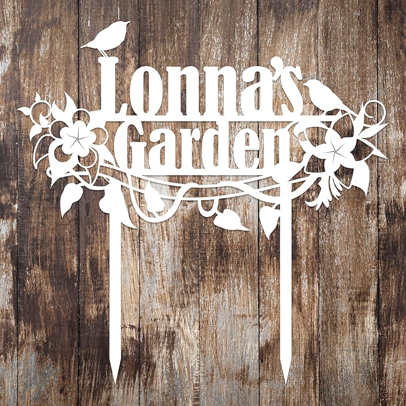 Personalized Flower and Bird Metal Garden Stake, Bird Garden Sign, Custom Flower Yard Decor, Mom's Garden Gift, Gardener Family Name Sign, Patio Home Gift, Yard Art, Housewarming Gift-Ruum Studio Home