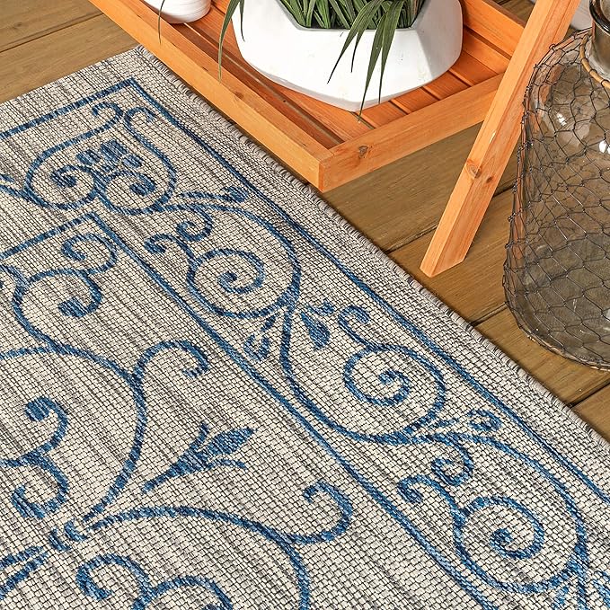 JONATHAN Y Vintage Filigree Indoor Outdoor Round Area Rug 8 Ft Gray/Navy, Charleston Textured Weave for Backyard, Patio, Porch, Easy-Cleaning, High Traffic, Pet-Friendly, Non-Shedding (SMB106C-8R)-Ruum Studio Home