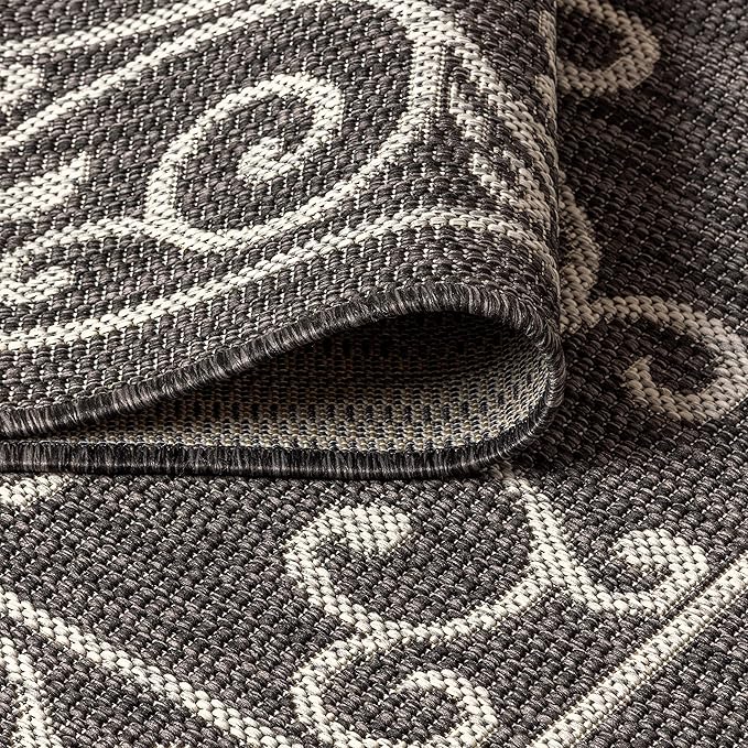 JONATHAN Y Vintage Filigree Indoor Outdoor Round Area Rug 8 Ft Black/Gray, Charleston Textured Weave for Backyard, Patio, Porch, Easy-Cleaning, High Traffic, Pet-Friendly, Non-Shedding (SMB106G-8R)-Ruum Studio Home